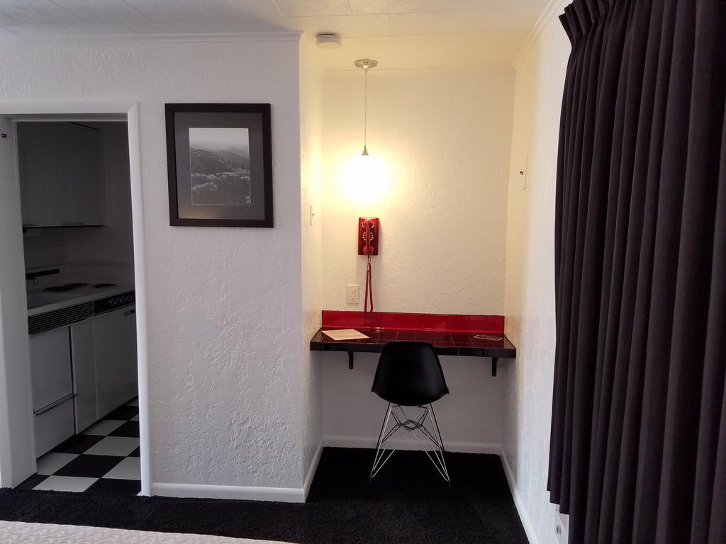 Rocket Motel Custer Zewnętrze zdjęcie